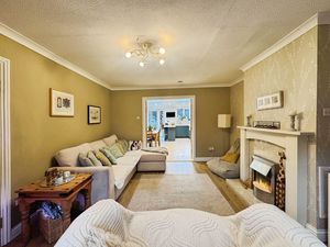 Photo 16- click for photo gallery